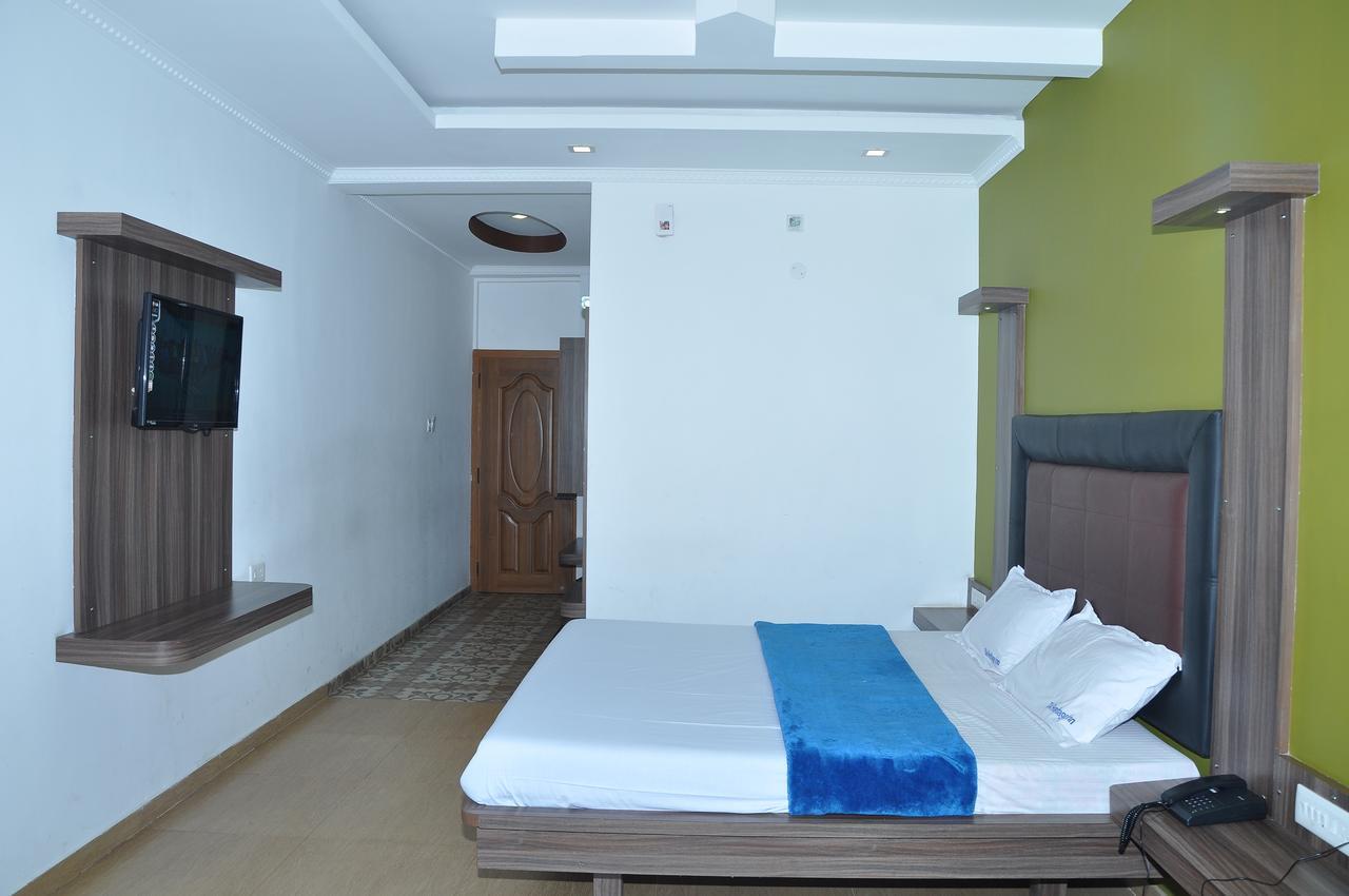 Divi Heritage Inn Ooty Bagian luar foto